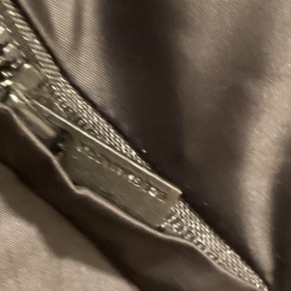 BCBGMAXAZRIA Cropped Down Black Puffer Vest, Size Small - Picture 7 of 16